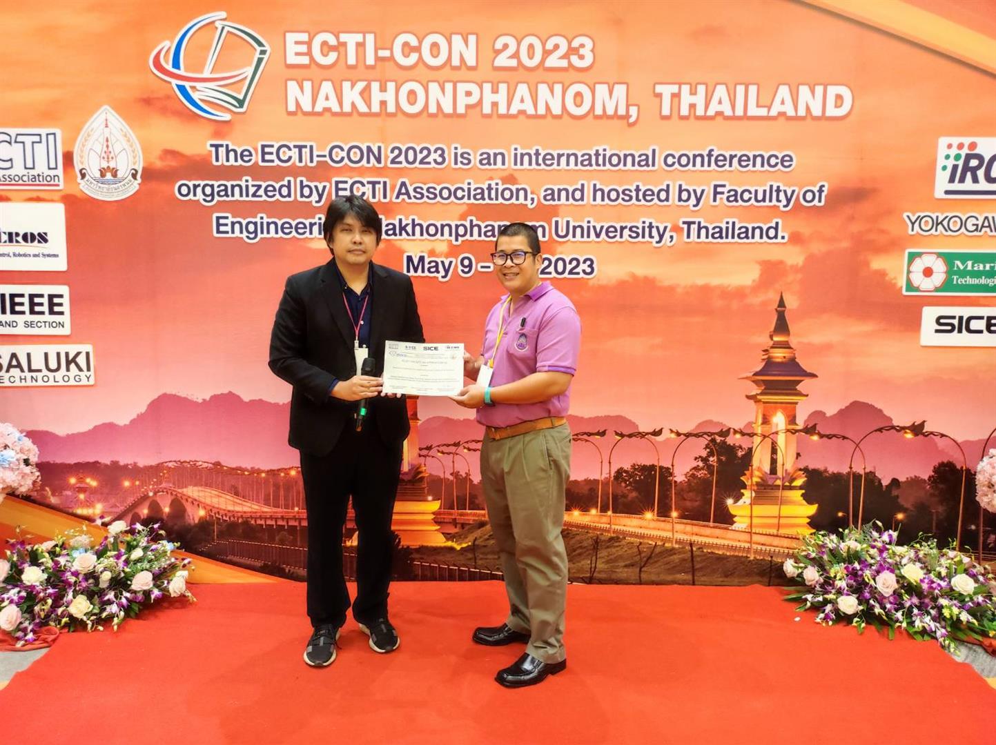 Congratulations to Asst. Prof. Dr. Thanakarn Suankan on Winning the Best Paper Award at ECTI-CON 2023